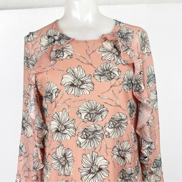 HD in Paris Anthropologie Floral Ruffle Bell Sleeves Pink Crepe Shift Dress S - Picture 3 of 7
